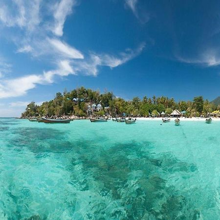 The Breeze Lipe Resort Esterno foto
